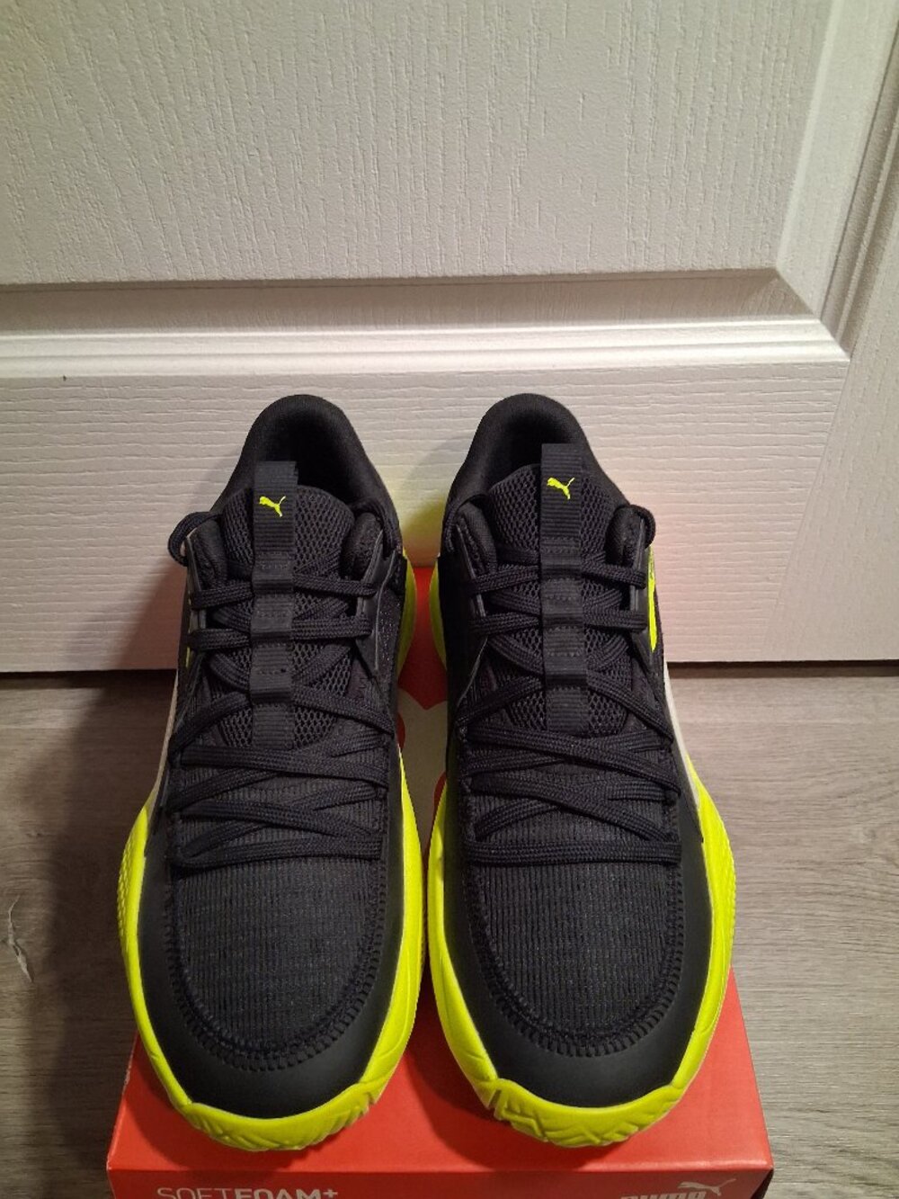 Puma Basketball Shoes Mens 9.5 Black Yellow Athletic Sneakers